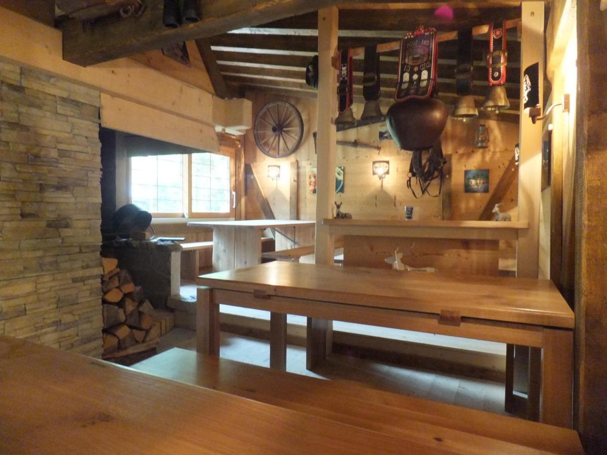 Au Petit Gite Les Paccots Chatel-Saint-Denis Εξωτερικό φωτογραφία