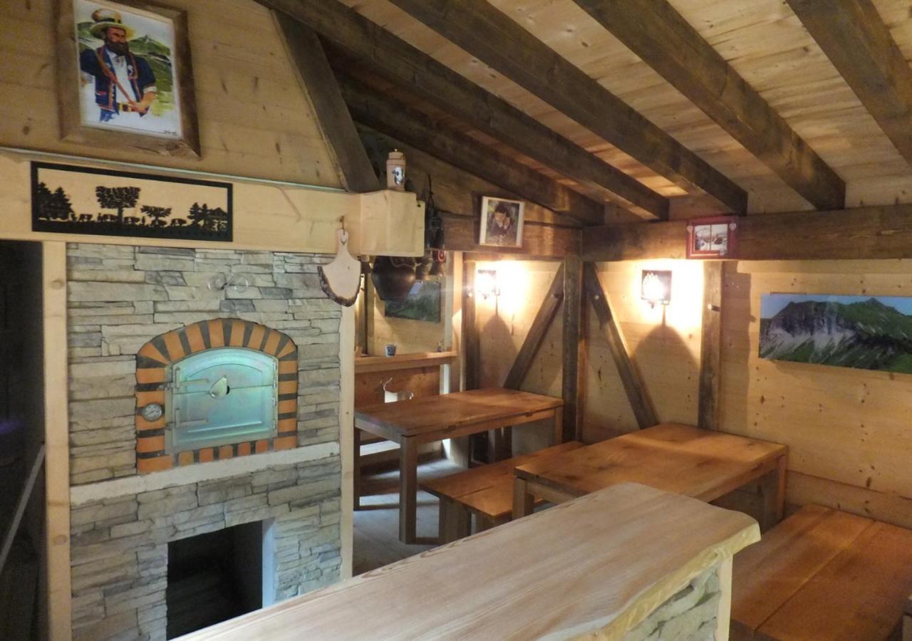 Au Petit Gite Les Paccots Chatel-Saint-Denis Εξωτερικό φωτογραφία